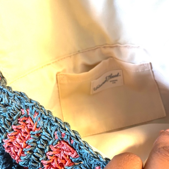 COPY - Universal thread Woven women’s clutch 👛 - Picture 8 of 12